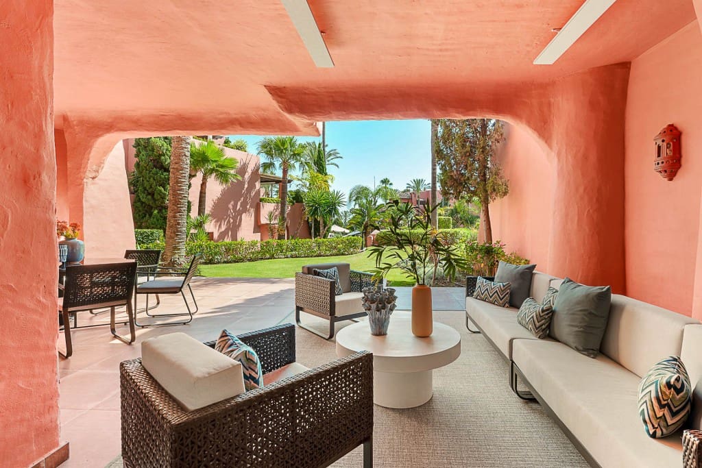 3 slaapkamer Appartement te koop in New Golden Mile met zwembad garage - € 1.825.000 (Ref: 8445377)