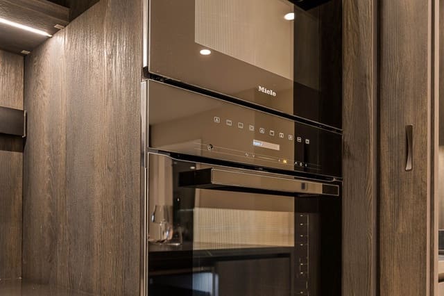 3 slaapkamer Appartement te koop in New Golden Mile, Estepona met zwembad garage - € 1.825.000 (Ref: 8445377)