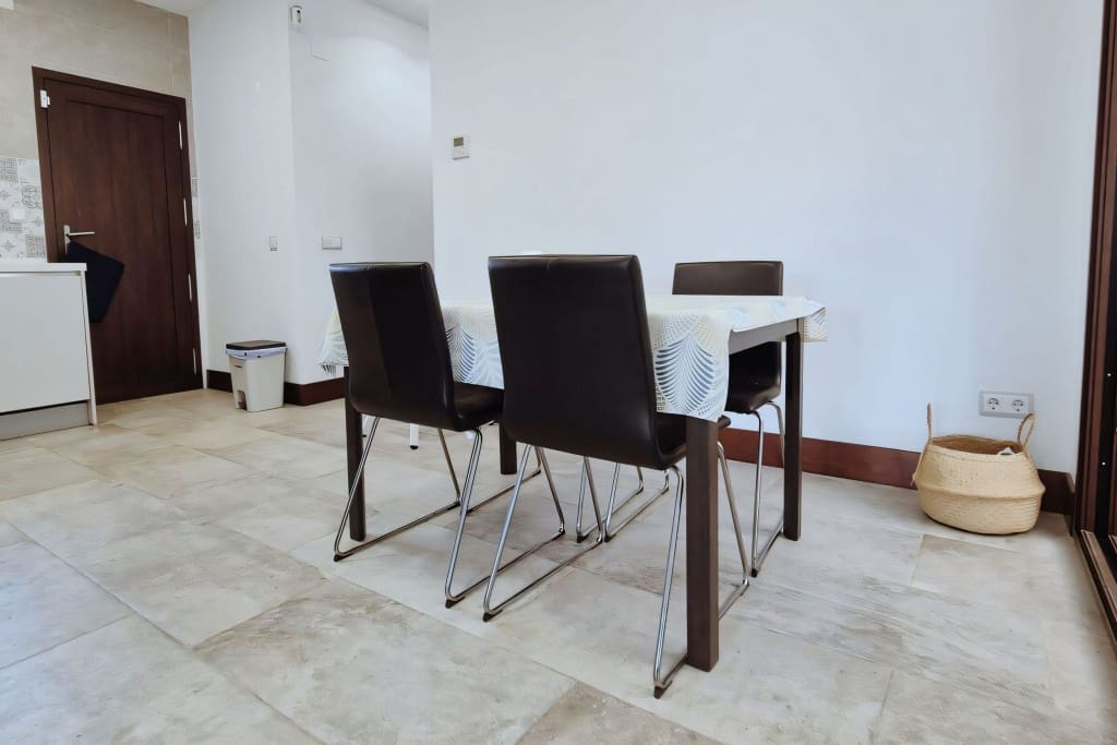 5 slaapkamer Villa te koop in San Pedro de Alcantara met garage - € 2.200.000 (Ref: 8467822)