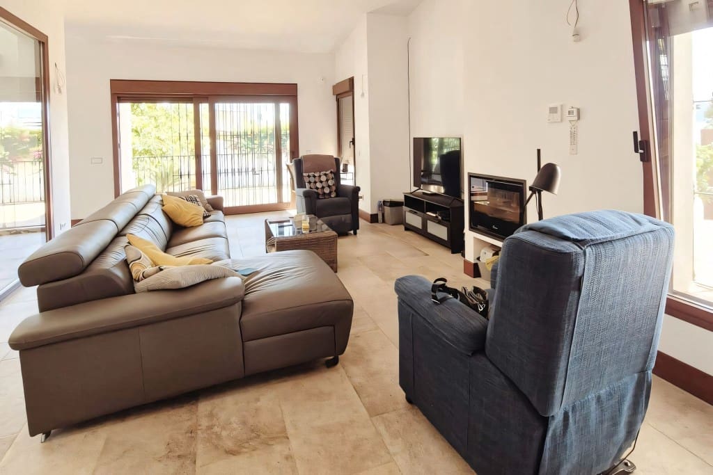 5 slaapkamer Villa te koop in San Pedro de Alcantara met garage - € 2.200.000 (Ref: 8467822)