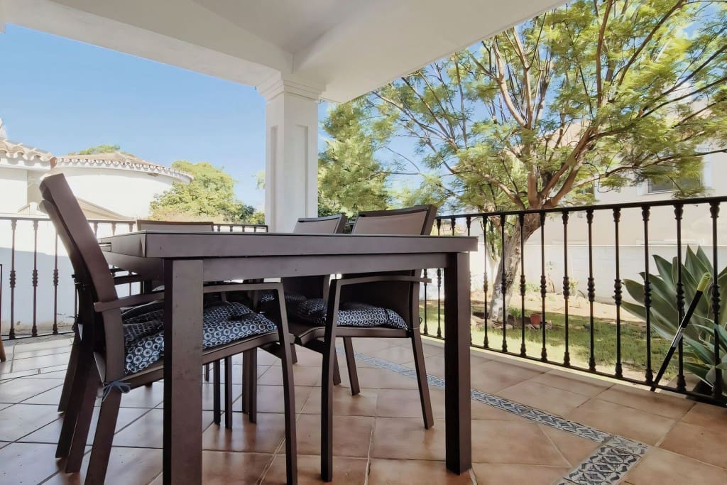 5 slaapkamer Villa te koop in San Pedro de Alcantara met garage - € 2.200.000 (Ref: 8467822)