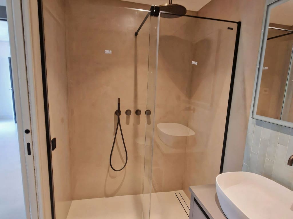 2 bedroom Apartment for sale in Puerto Banus - € 750,000 (Ref: 8472302)