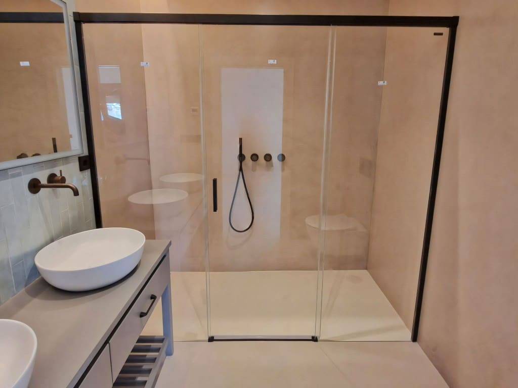 2 bedroom Apartment for sale in Puerto Banus - € 750,000 (Ref: 8472302)