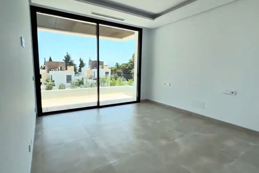 Chalet de 5 habitaciones en Marbella en venta con piscina garaje - 4.200.000 € (Ref: 8477703)