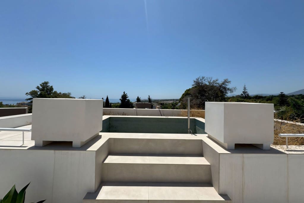 Chalet de 5 habitaciones en Marbella en venta con piscina garaje - 4.200.000 € (Ref: 8477703)