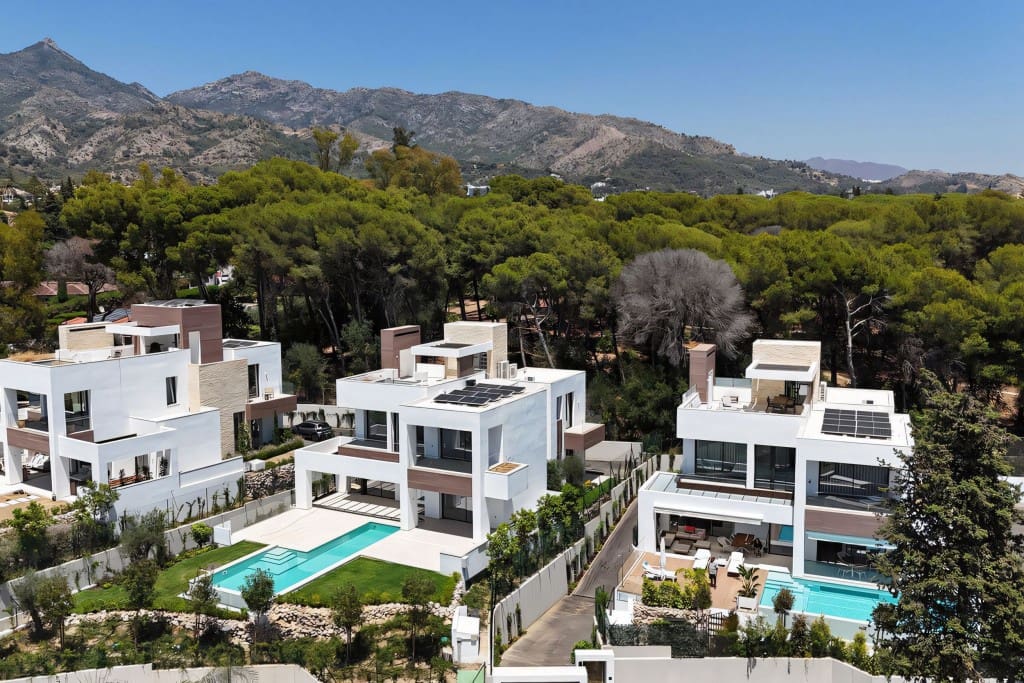 Chalet de 5 habitaciones en Marbella en venta con piscina garaje - 4.200.000 € (Ref: 8477703)