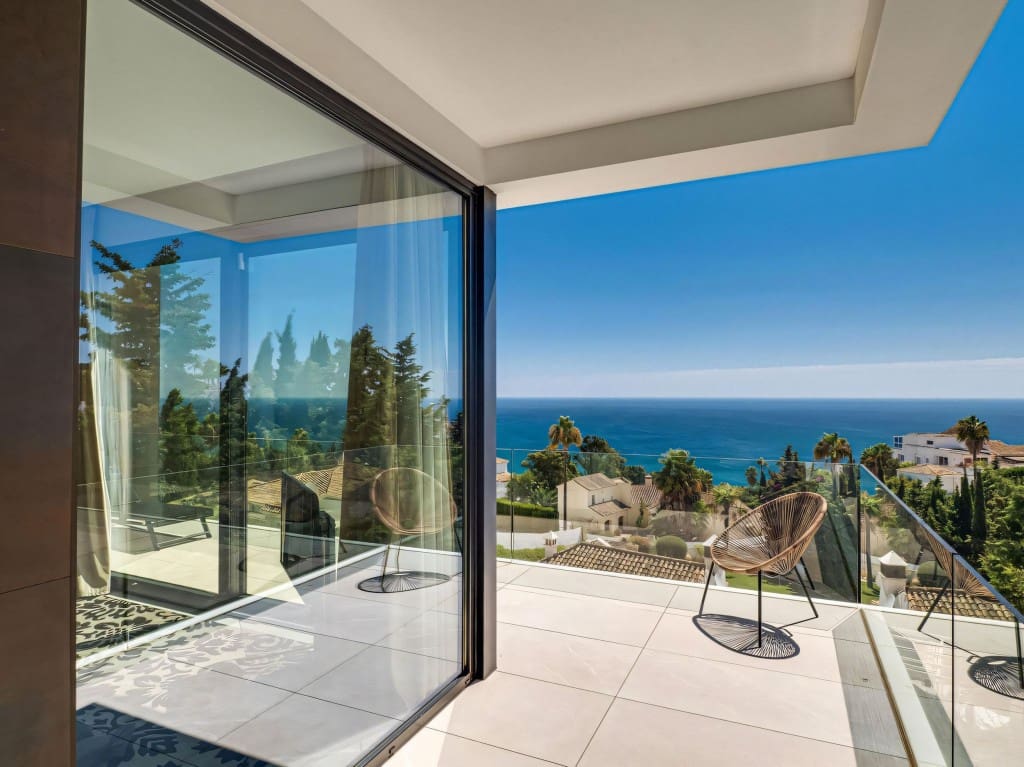 4 slaapkamer Villa te koop in Manilva met zwembad garage - € 3.450.000 (Ref: 8488783)