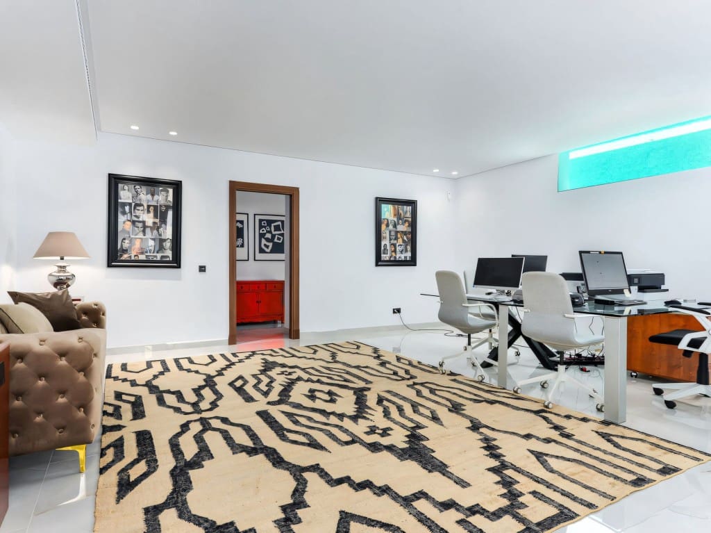 4 slaapkamer Villa te koop in Manilva met zwembad garage - € 3.450.000 (Ref: 8488783)