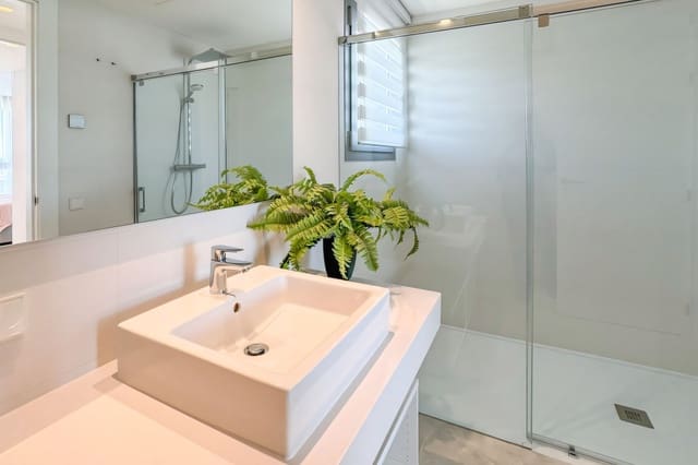 3 soveværelse Penthouse til salg i Santa Clara, Marbella med swimmingpool garage - € 1.850.000 (Ref: 8505568)