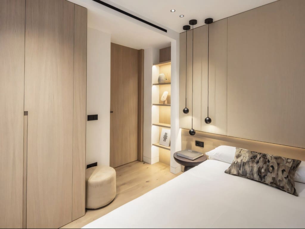 3 bedroom Apartment for sale in Golden Mile with pool garage - € 3,500,000 (Ref: 8552568)