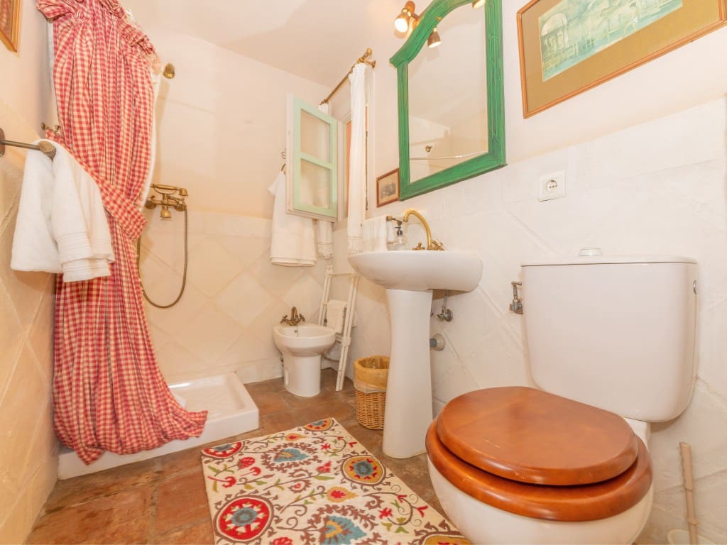 3 quarto Quinta/Casa Rural para venda em Estepona - 875 000 € (Ref: 8570371)