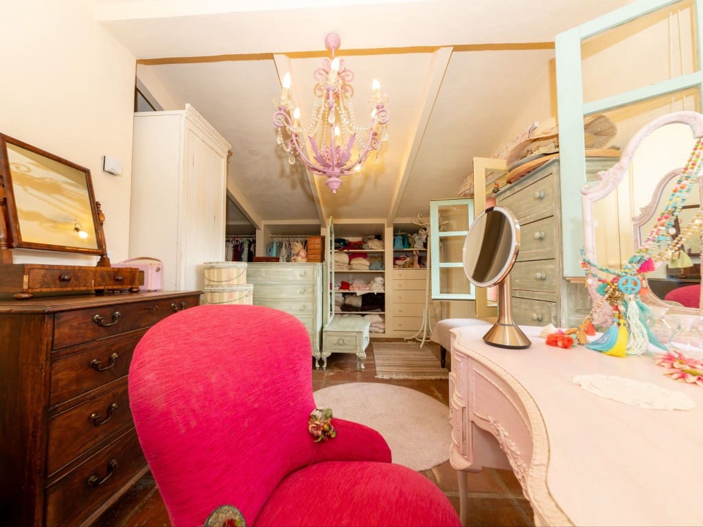 3 quarto Quinta/Casa Rural para venda em Estepona - 875 000 € (Ref: 8570371)