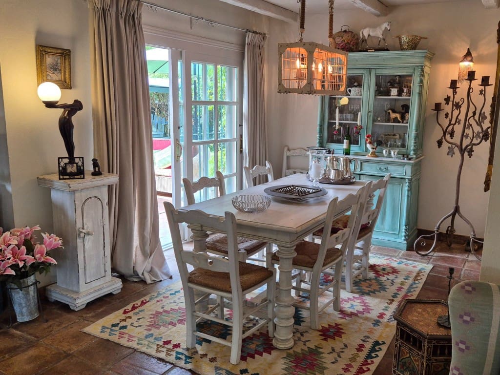 3 quarto Quinta/Casa Rural para venda em Estepona - 875 000 € (Ref: 8570371)