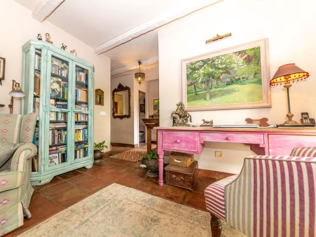 3 Zimmer Finca/Landgut zu verkaufen in Estepona - 875.000 € (Ref: 8570371)