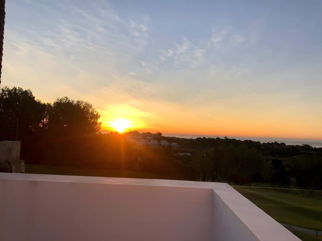 2 slaapkamer Penthouse te koop in Benahavis met zwembad garage - € 799.000 (Ref: 8582034)