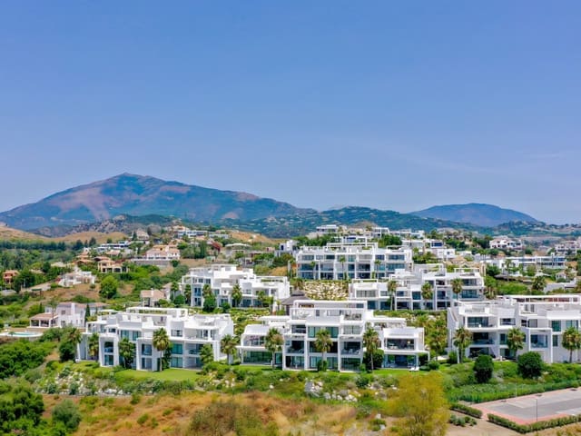 2 slaapkamer Penthouse te koop in Benahavís met zwembad garage - € 799.000 (Ref: 8582034)