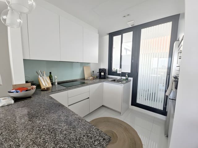 2 slaapkamer Penthouse te koop in Benahavís met zwembad garage - € 799.000 (Ref: 8582034)