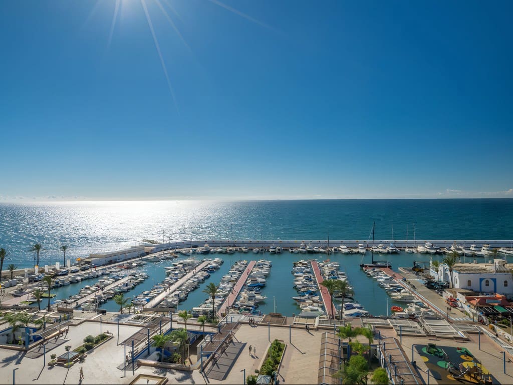 2 quarto Apartamento para venda em Marbella com piscina garagem - 850 000 € (Ref: 8591654)