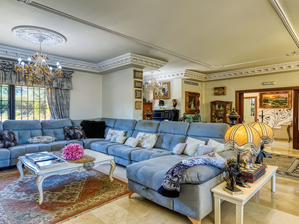 5 soveværelse Finca/Landehus til salg i Alhaurin de la Torre med swimmingpool garage - € 1.900.000 (Ref: 8634304)