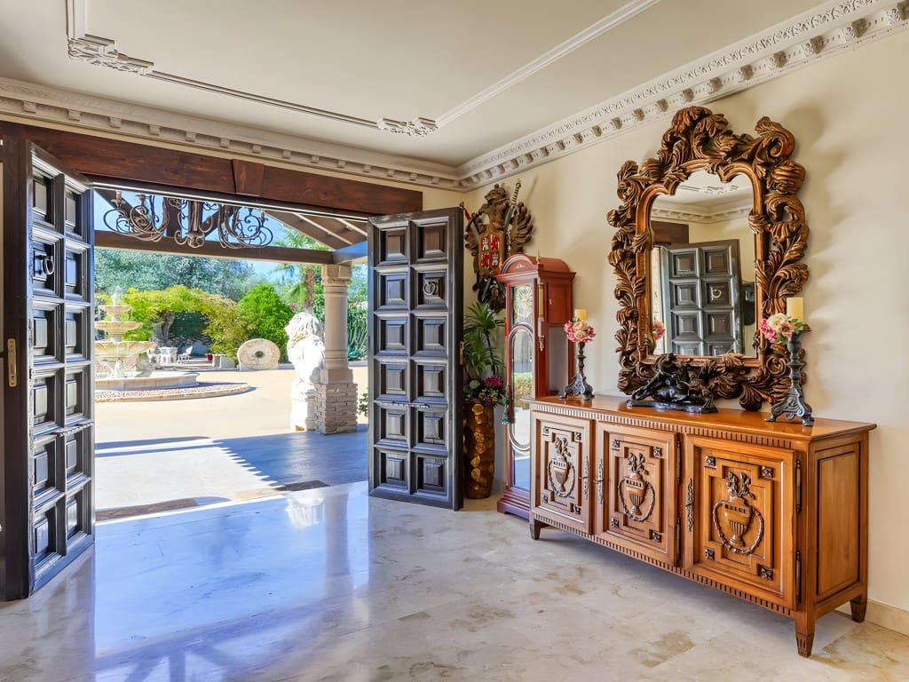 5 soveværelse Finca/Landehus til salg i Alhaurin de la Torre med swimmingpool garage - € 1.900.000 (Ref: 8634304)