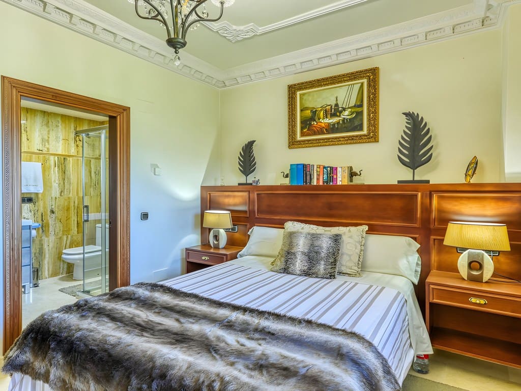 5 soveværelse Finca/Landehus til salg i Alhaurin de la Torre med swimmingpool garage - € 1.900.000 (Ref: 8634304)