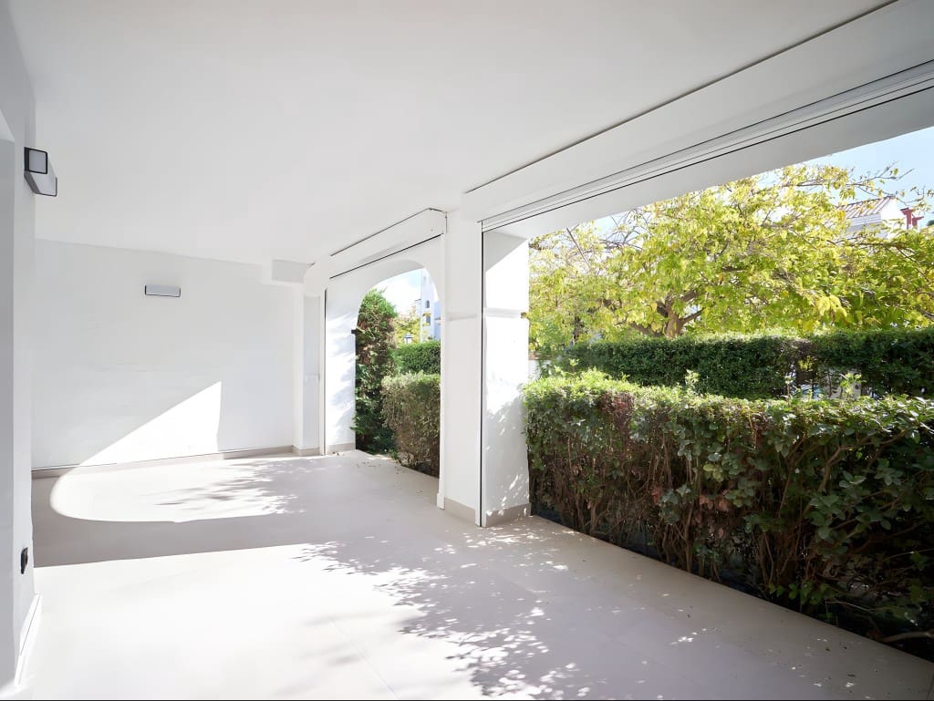 3 soveværelse Lejlighed til salg i San Pedro de Alcantara med swimmingpool garage - € 745.000 (Ref: 8651975)