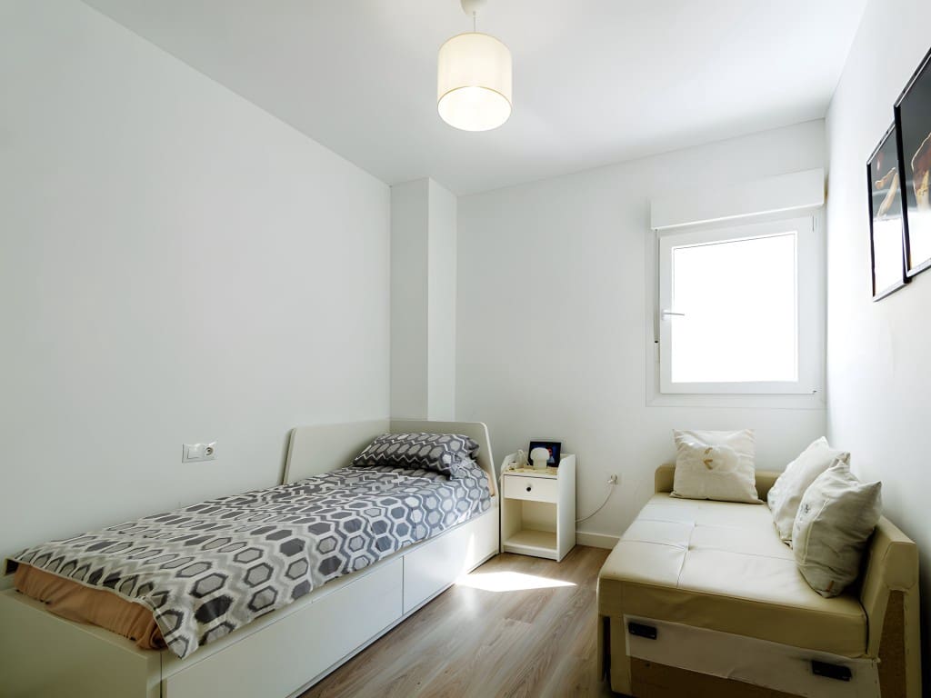 Apartamento de 3 habitaciones en Nueva Andalucia en venta con piscina garaje - 430.000 € (Ref: 8651976)