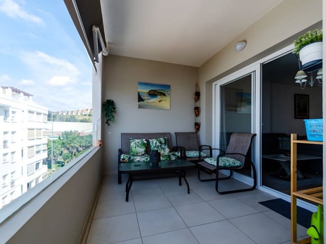 Apartamento de 3 habitaciones en Nueva Andalucia, Marbella en venta con piscina garaje - 430.000 € (Ref: 8651976)