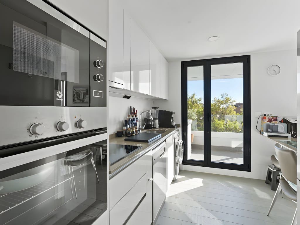 4 slaapkamer Penthouse te koop in Marbella met zwembad garage - € 1.095.000 (Ref: 8668085)