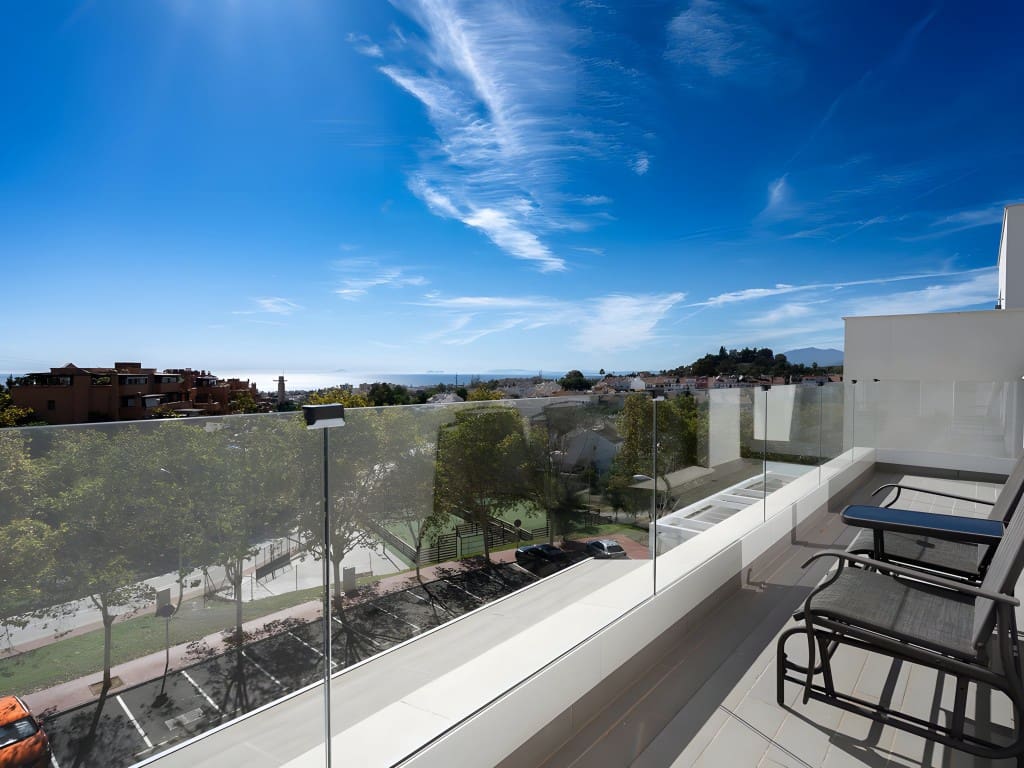 4 slaapkamer Penthouse te koop in Marbella met zwembad garage - € 1.095.000 (Ref: 8668085)