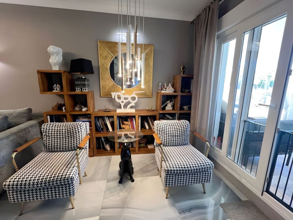 Apartamento de 4 habitaciones en San Pedro de Alcantara en venta con piscina garaje - 1.380.000 € (Ref: 8701679)