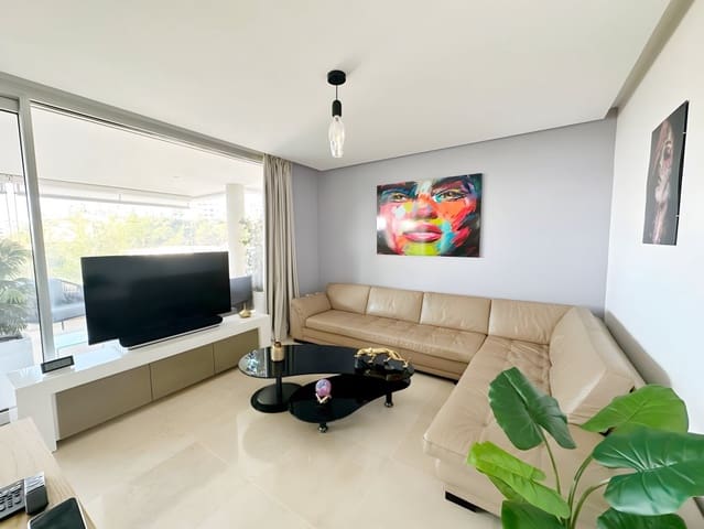 3 sypialnia Apartament na sprzedaż w Benahavís z basenem garażem - 649 000 € (Ref: 8705899)