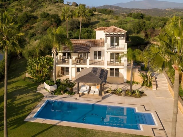 4 Zimmer Finca/Landgut zu verkaufen in Estepona mit Pool - 2.450.000 € (Ref: 8714512)