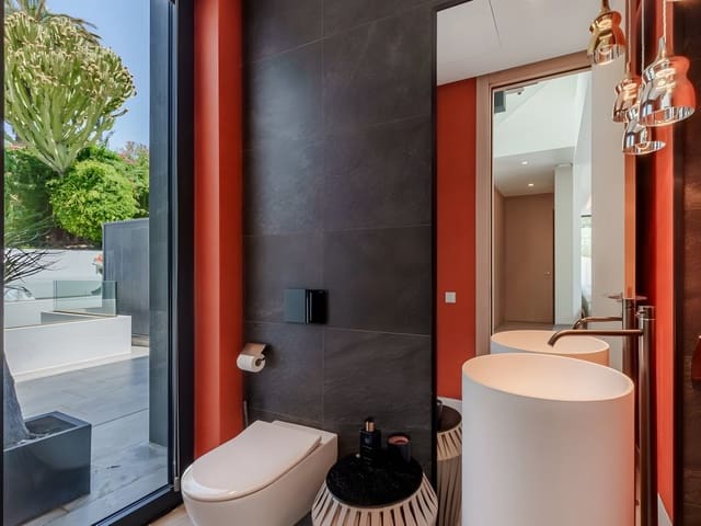 4 slaapkamer Villa te koop in Nueva Andalucia, Marbella met zwembad garage - € 3.900.000 (Ref: 8723639)