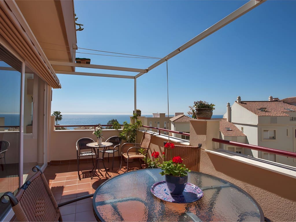 3 slaapkamer Appartement te koop in Benalmadena Costa met zwembad garage - € 465.000 (Ref: 8752120)