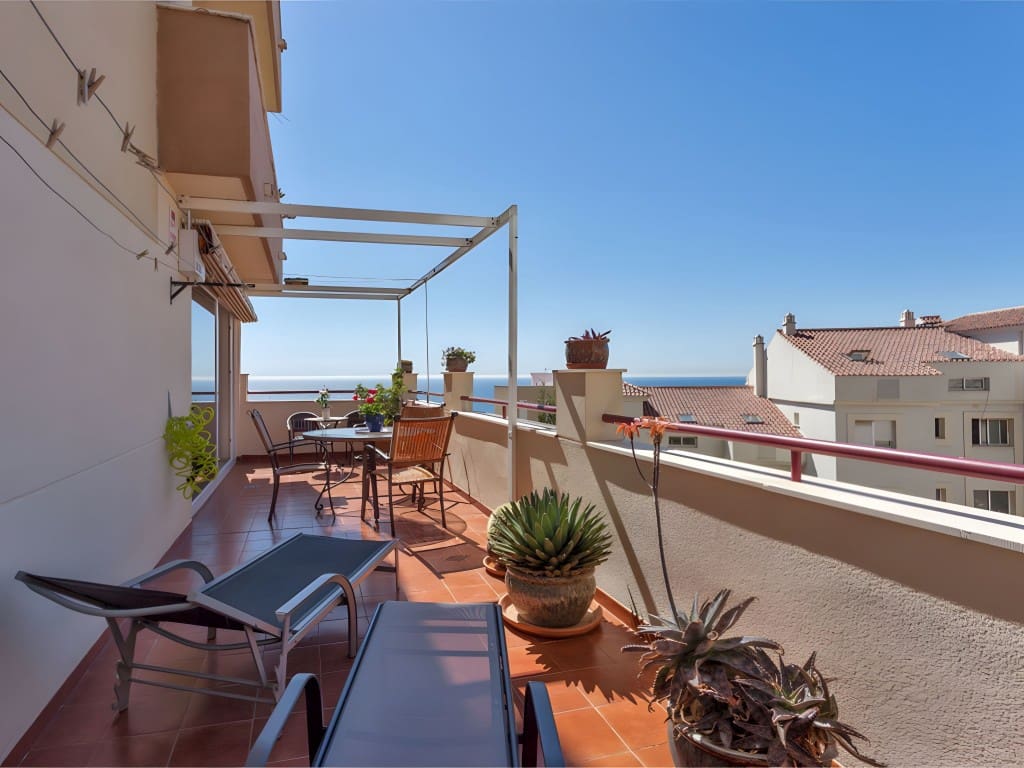 3 slaapkamer Appartement te koop in Benalmadena Costa met zwembad garage - € 465.000 (Ref: 8752120)