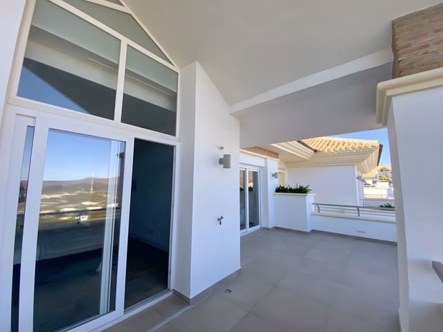 3 chambre Penthouse à vendre à La Cala de Mijas, Mijas avec piscine garage - 650 000 € (Ref: 8763467)