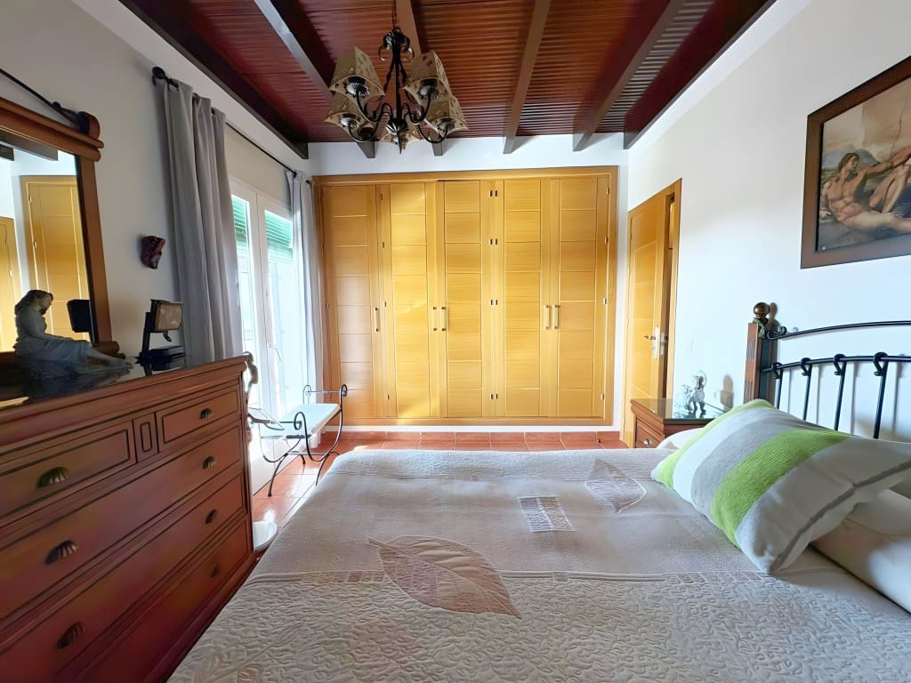 3 soverom Villa til salgs i La Cala de Mijas med svømmebasseng garasje - € 599 000 (Ref: 8773234)