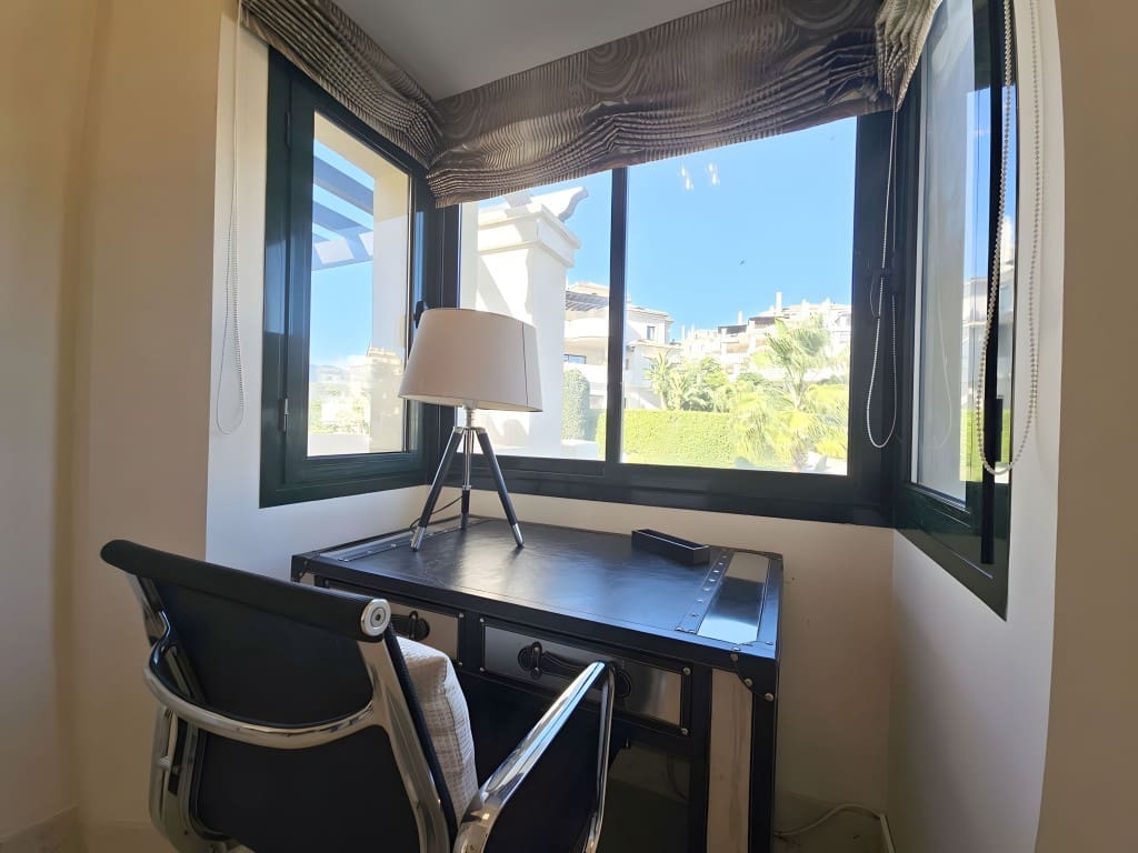 3 slaapkamer Penthouse te koop in Benahavis met zwembad - € 895.000 (Ref: 8773235)