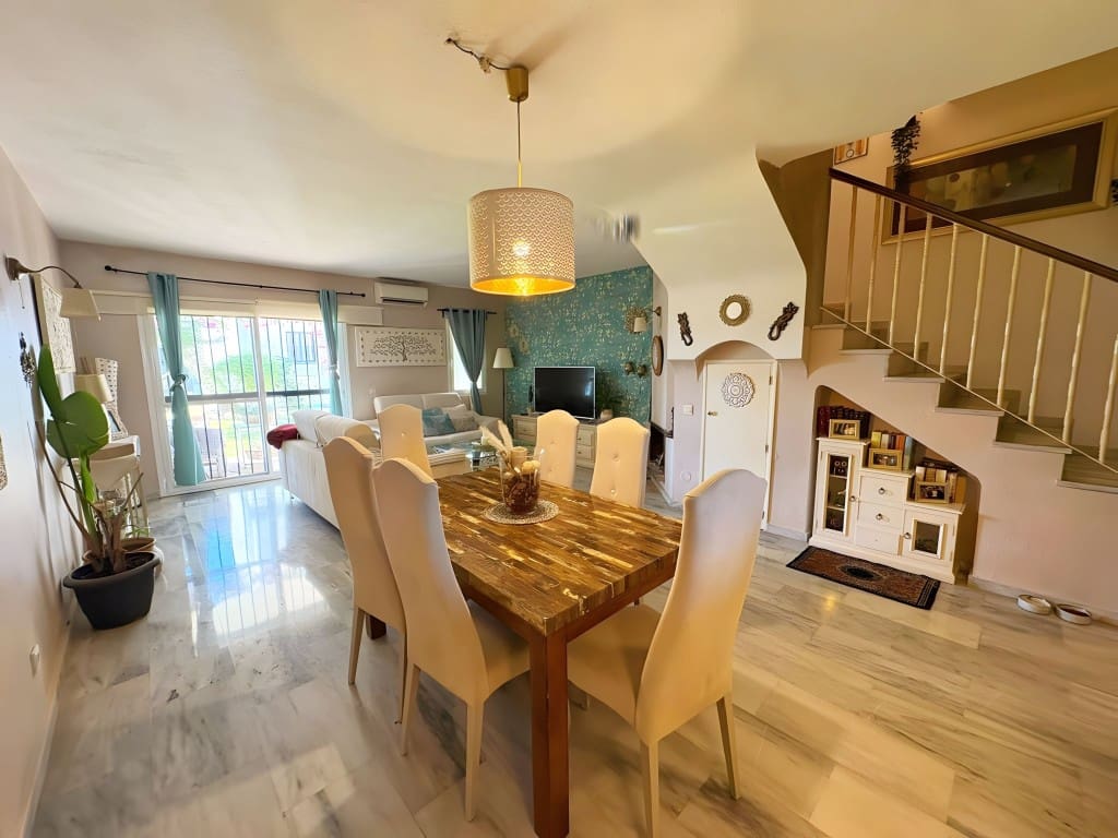 3 soveværelse Byhus til salg i Bel-Air med swimmingpool - € 515.000 (Ref: 8775888)