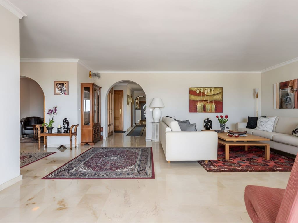 4 Zimmer Apartment zu verkaufen in Atalaya-Isdabe mit Pool Garage - 679.000 € (Ref: 8793303)