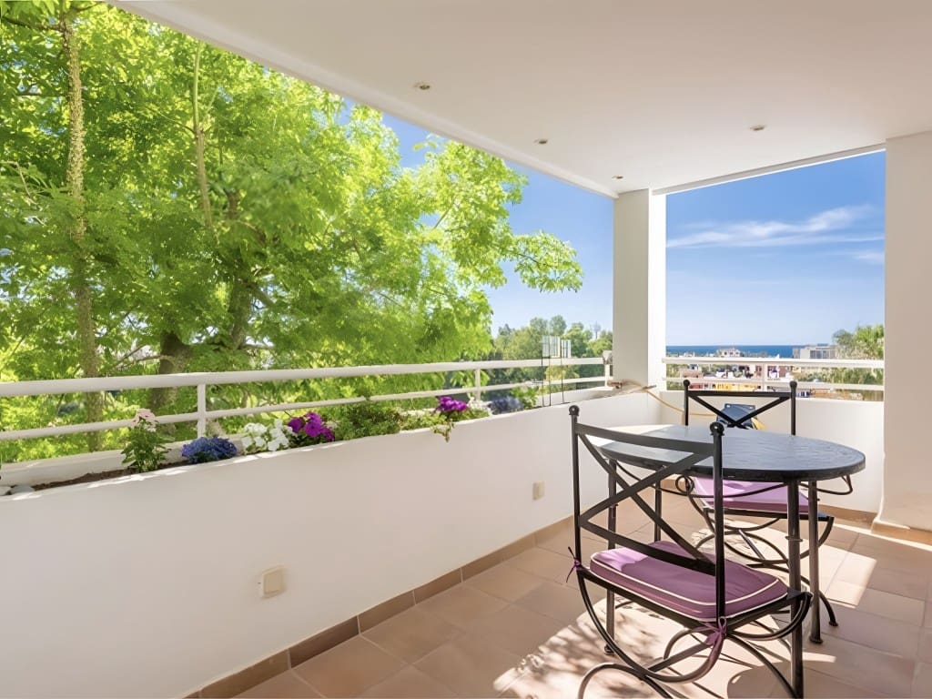 4 Zimmer Apartment zu verkaufen in Atalaya-Isdabe mit Pool Garage - 679.000 € (Ref: 8793303)