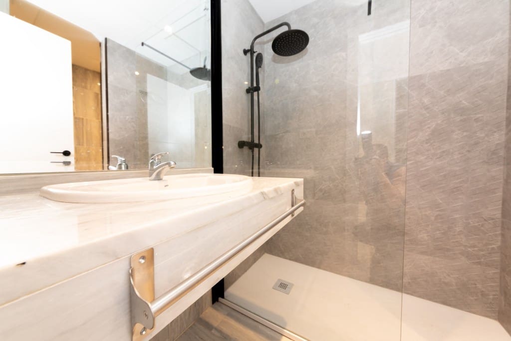 3 soverom Leilighet til salgs i Cabopino med svømmebasseng - € 458 000 (Ref: 8809278)