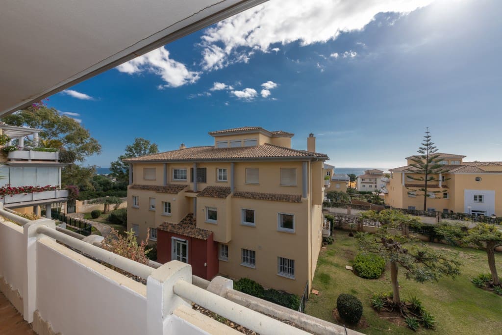 3 soverom Leilighet til salgs i Cabopino med svømmebasseng - € 458 000 (Ref: 8809278)