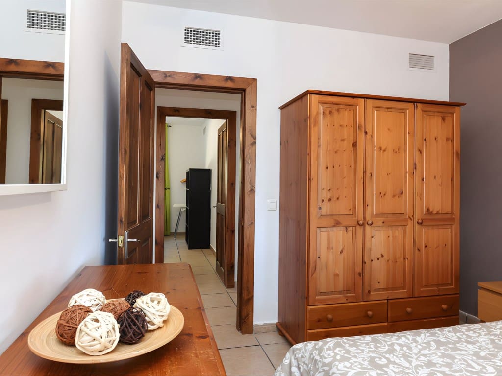 4 soveværelse Finca/Landehus til salg i Alozaina med swimmingpool garage - € 690.000 (Ref: 8826986)