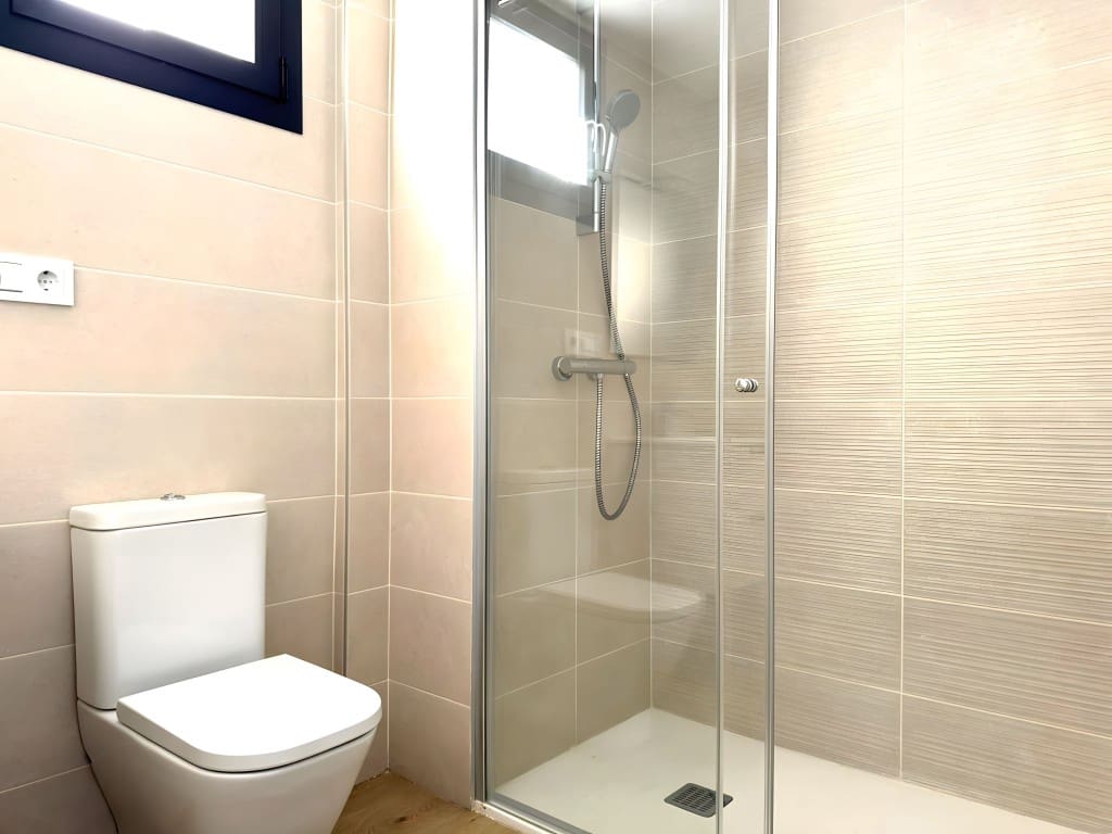 2 Zimmer Apartment zu verkaufen in Estepona mit Pool Garage - 459.000 € (Ref: 8834165)