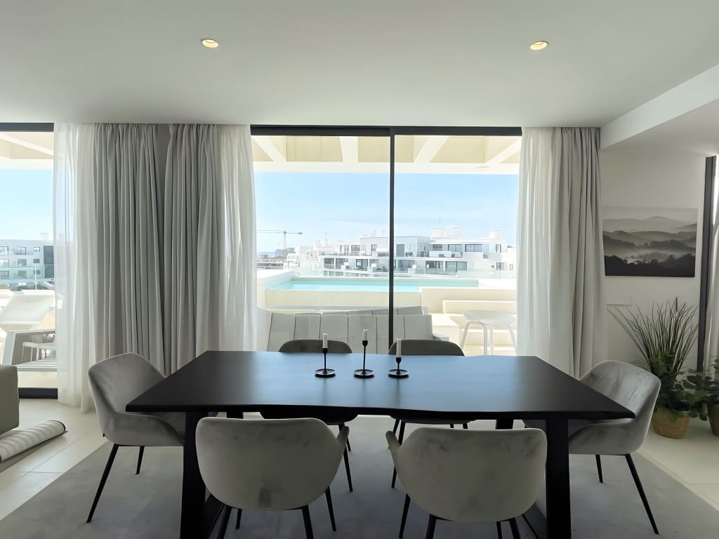 3 slaapkamer Penthouse te koop in Fuengirola met zwembad garage - € 1.500.000 (Ref: 8838285)