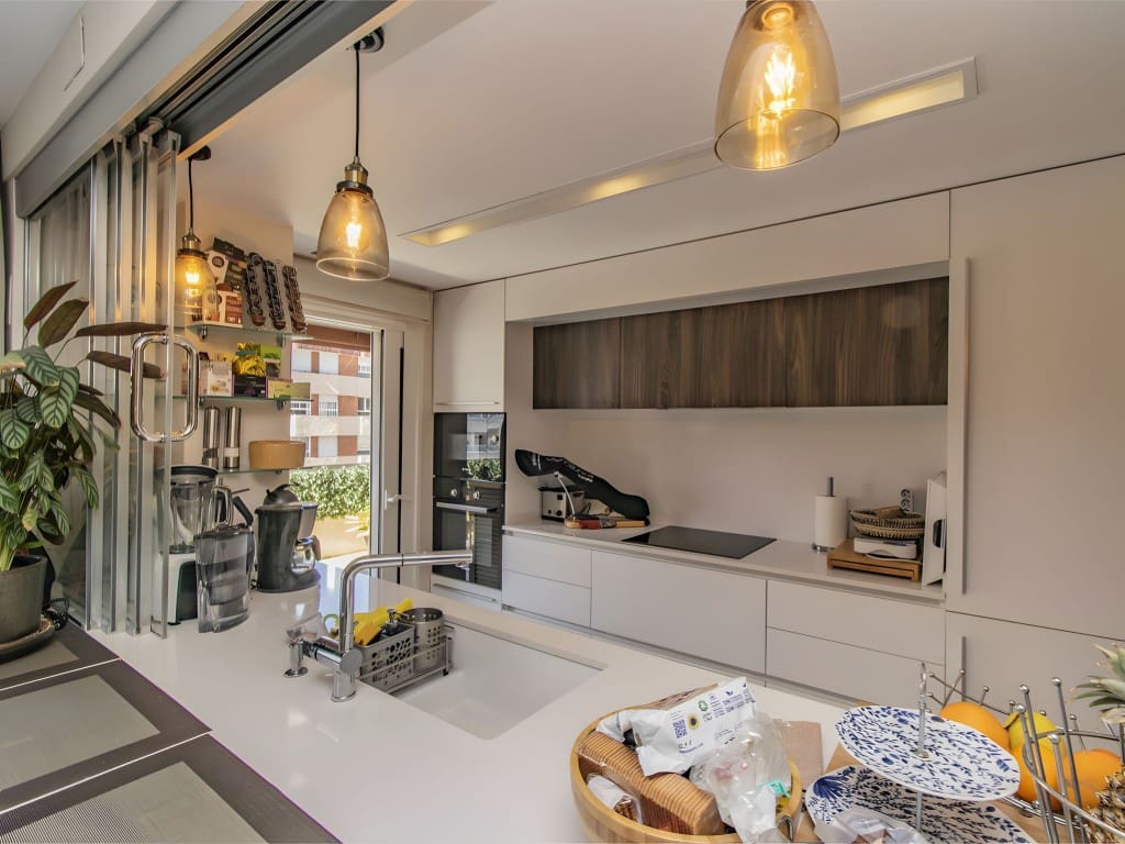 3 chambre Appartement à vendre à Marbella avec piscine garage - 1 195 000 € (Ref: 8840710)