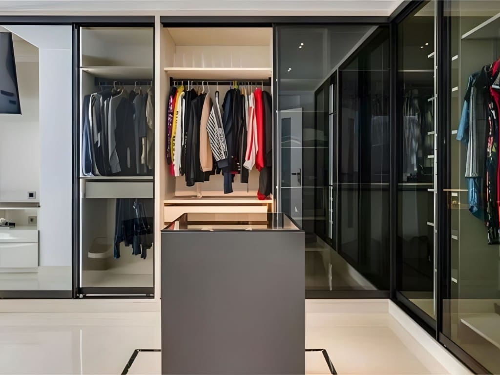 4 soveværelse Villa til salg i Marbesa med swimmingpool garage - € 3.899.999 (Ref: 8845365)