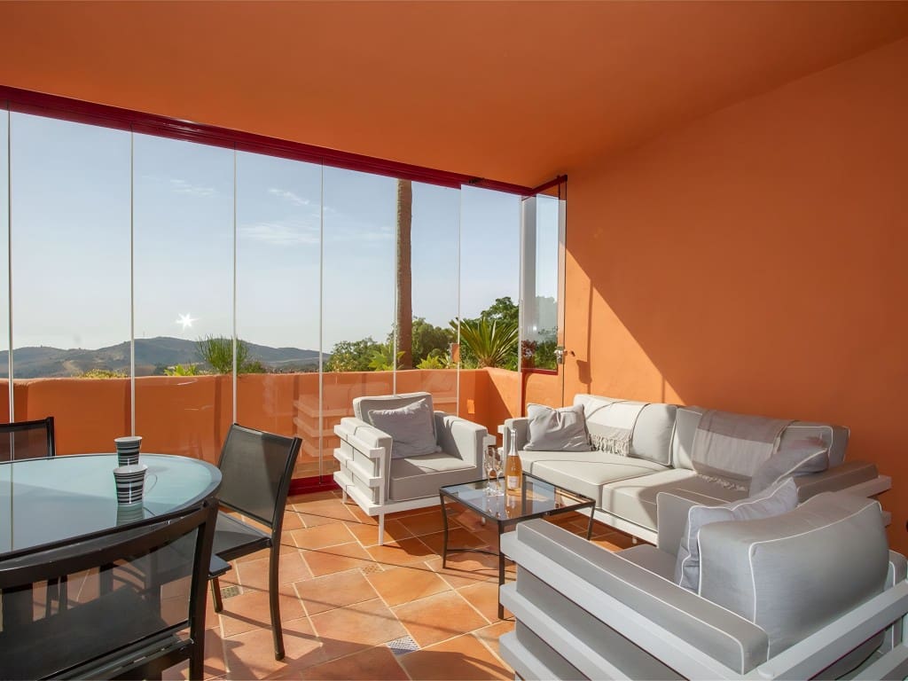 3 slaapkamer Appartement te koop in La Mairena met zwembad garage - € 465.000 (Ref: 8848847)